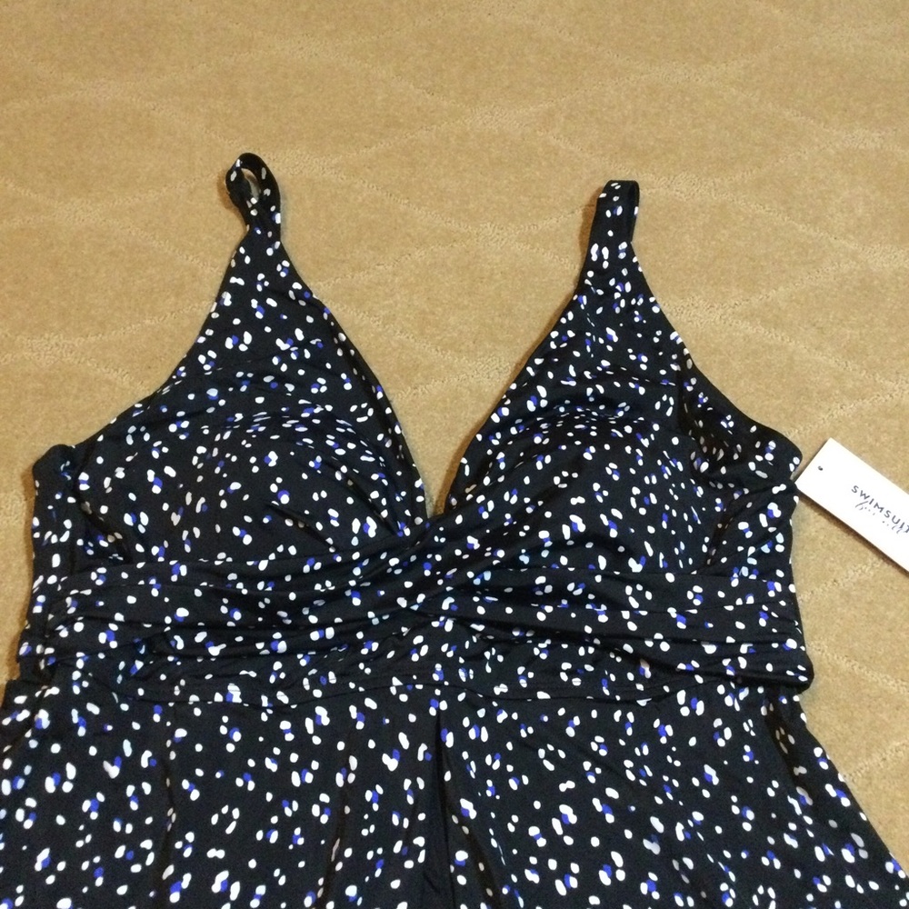 Swimsuits For All NWT V-Neck Twist Tankini Swim Top, 22 - Picture 3 of 9